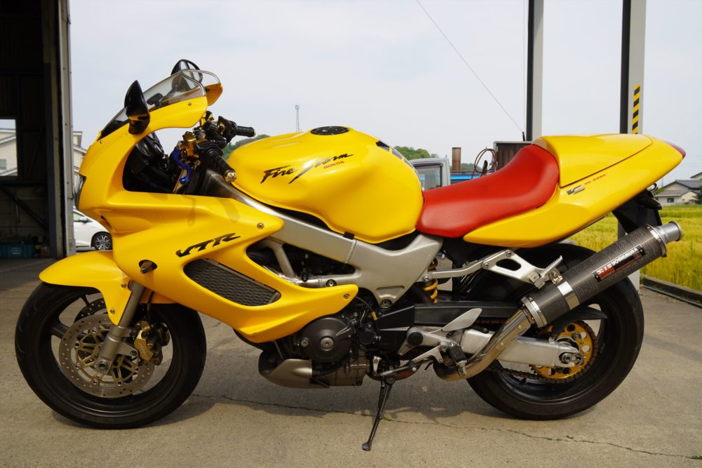 Motorcycle – HONDA　VTR1000F　：写真